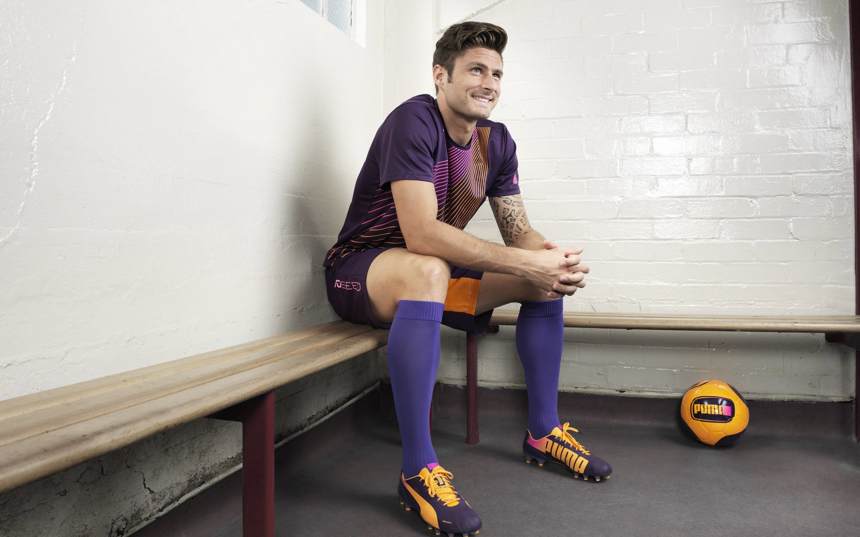 体育新闻中心关注运动健康知识多媒体传播成效评估，新媒体体育新闻评论